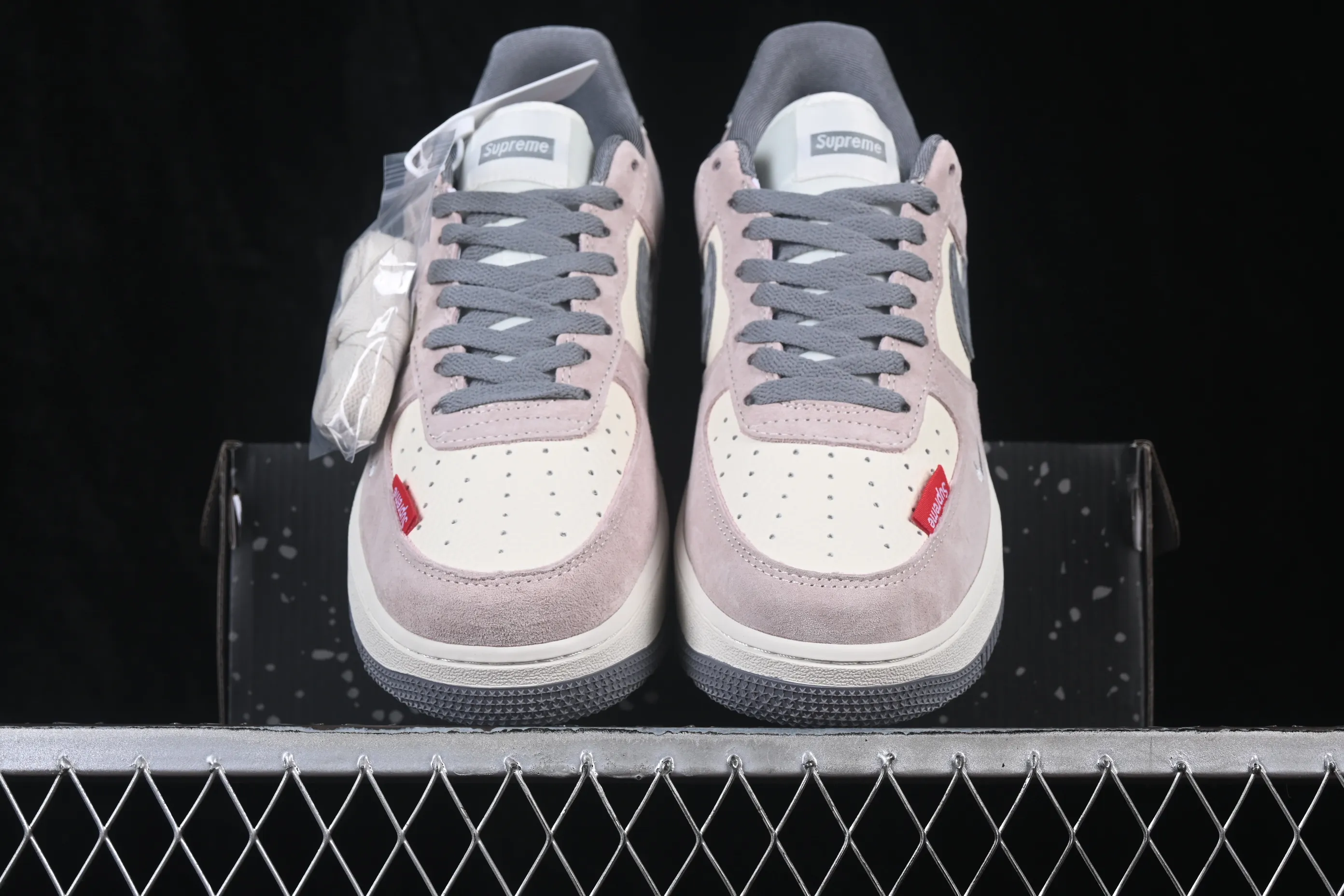 All categories Nk Air Force 1 Air Force series Nk Air Force 1 Low Air Force low-top Nike Air Force 1'07 Low joint model Air Force 1 low-top casual sneakers LF6688-004